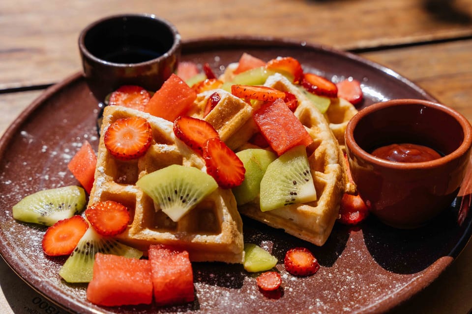 Free daily cooked-to-order breakfast