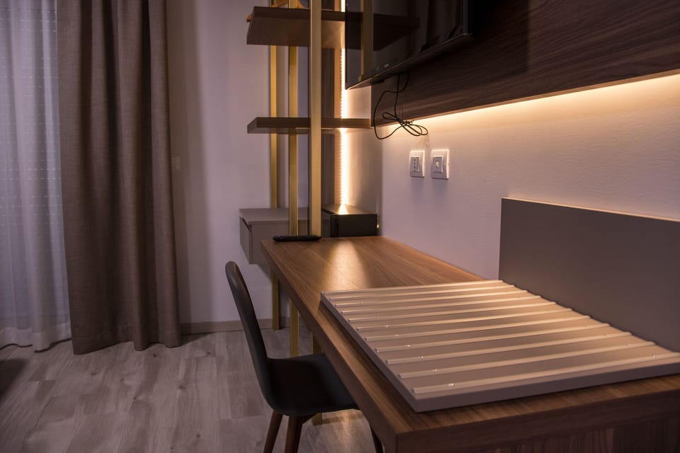 Superior Room, 1 King Bed, Ensuite | Room amenity