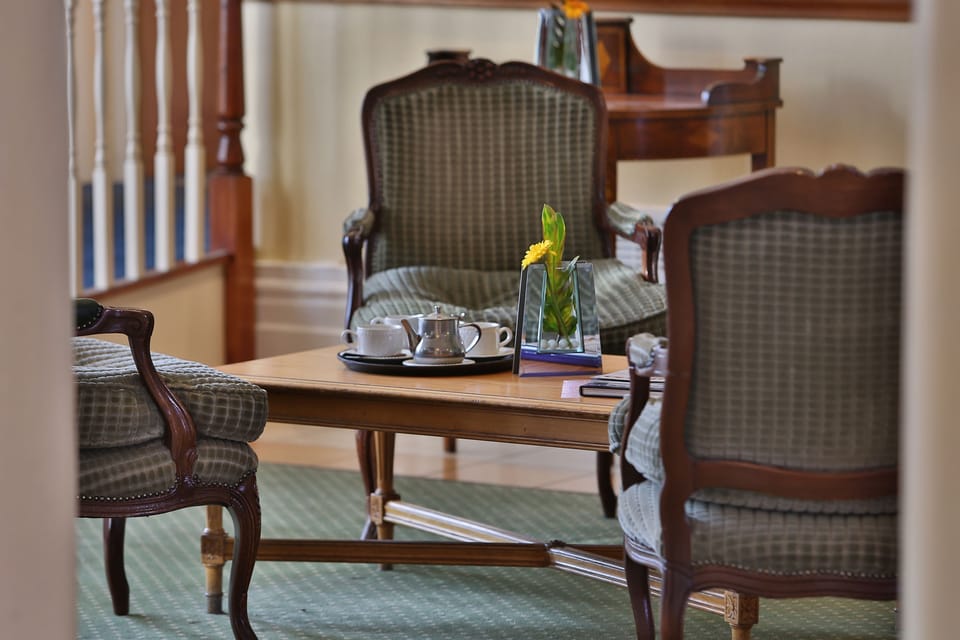 Lobby sitting area