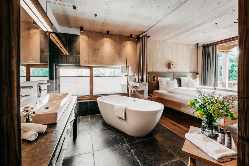 Suite, Sauna ( Spa ) | Minibar, in-room safe, desk, soundproofing