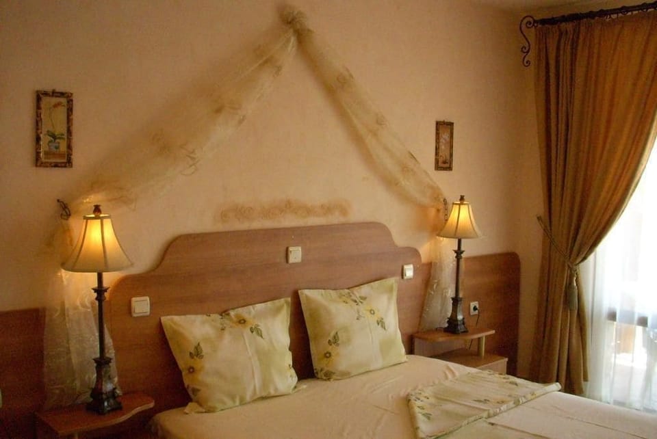 Desk, iron/ironing board (on request), rollaway beds (surcharge)