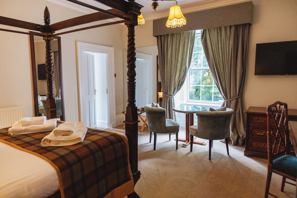 Classic Room | Iron/ironing board, WiFi, bed sheets