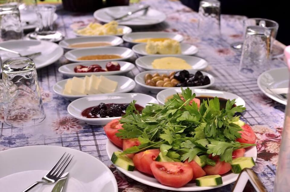 Free daily local cuisine breakfast