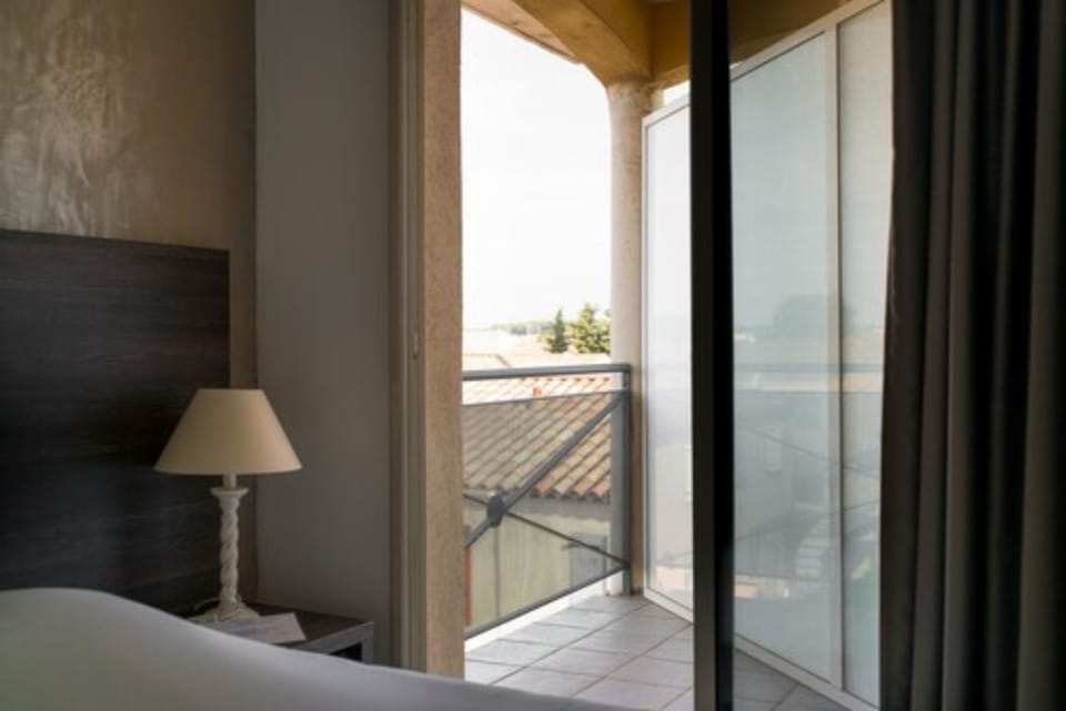 Standard Double Room | Premium bedding, in-room safe, desk, soundproofing