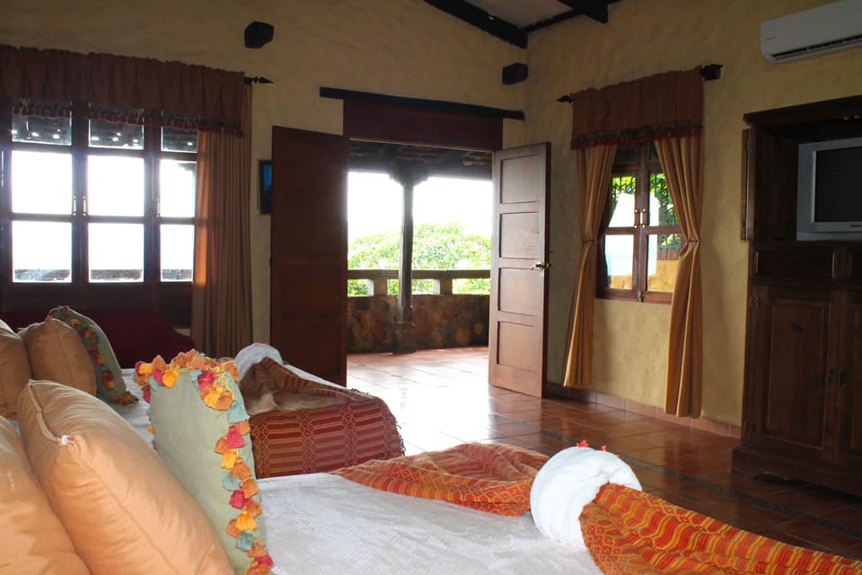 Comfort Villa, 2 Double Beds, Non Smoking | WiFi (free)