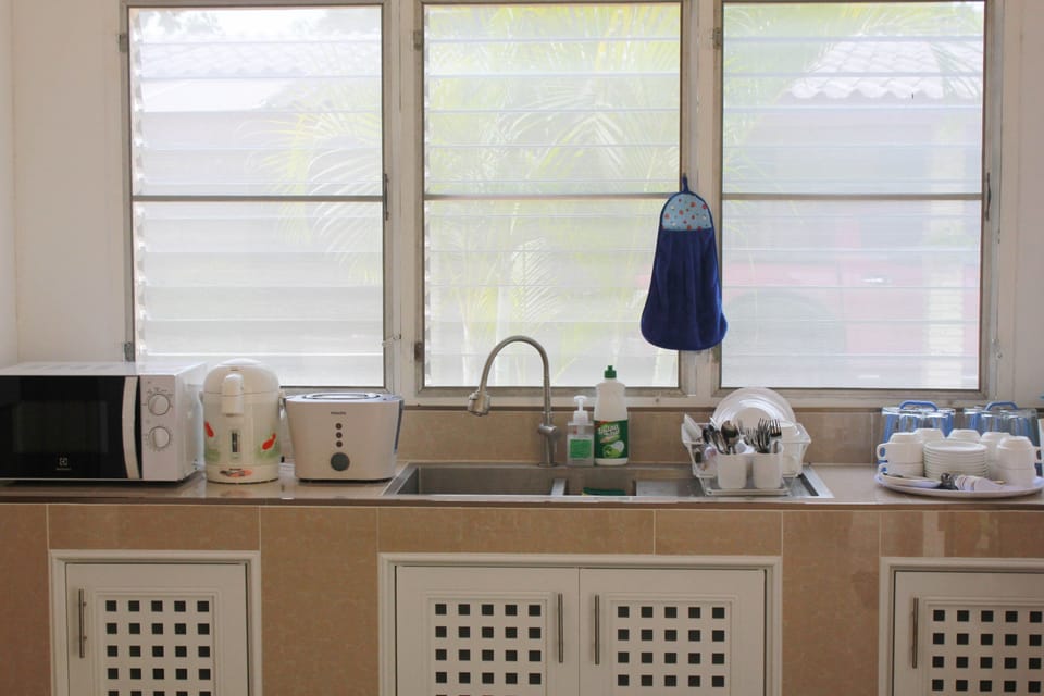 Shared fridge, microwave