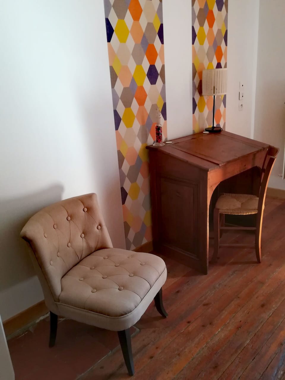 Double Room (Moulin) | Individually decorated, individually furnished, free cribs/infant beds