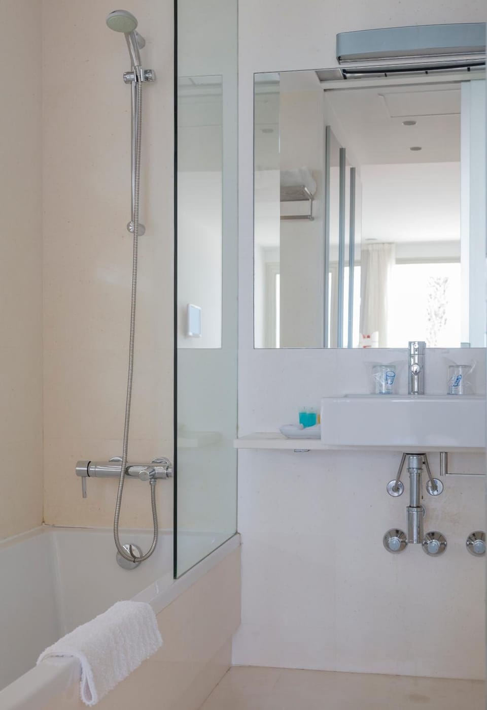 Free toiletries, hair dryer, towels