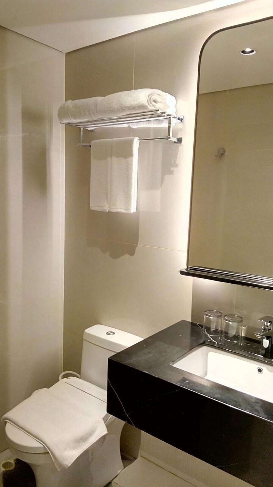 Shower, free toiletries, hair dryer, bathrobes