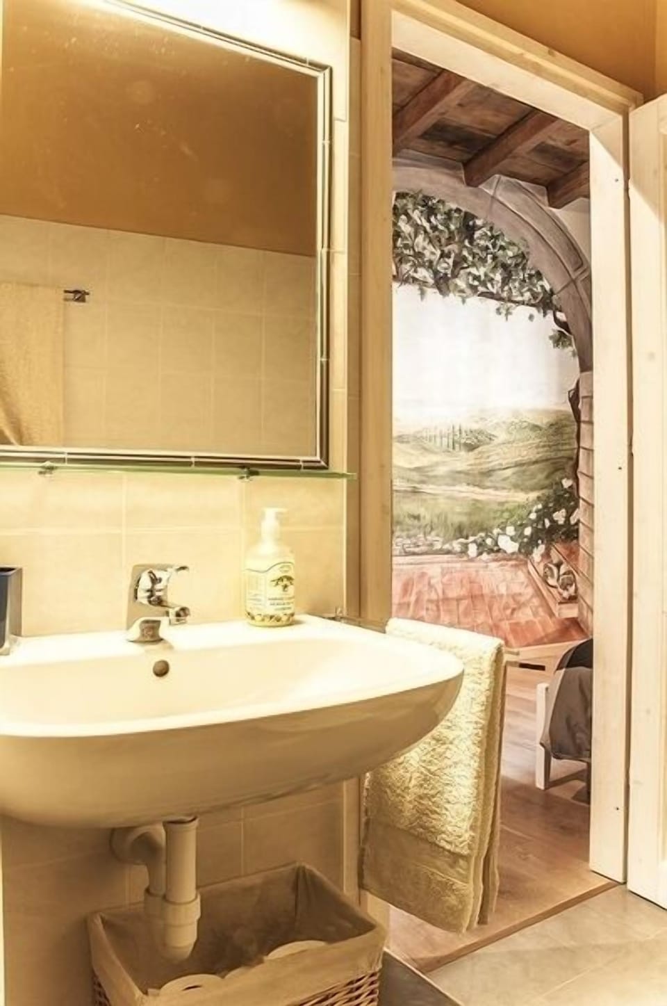 Double or Twin Room | Bathroom sink
