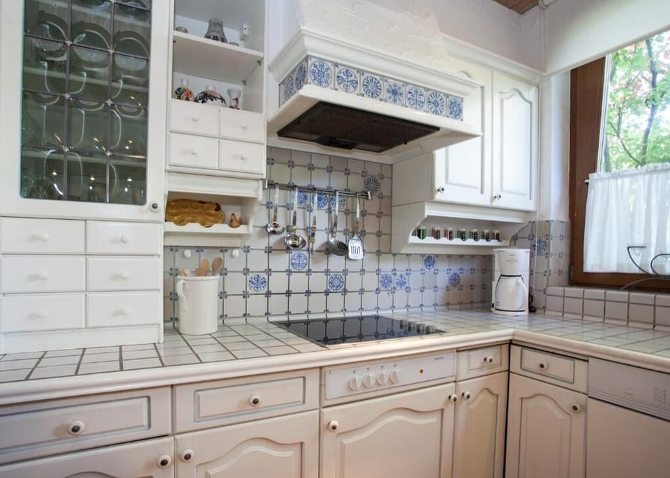 Apartment, 3 Bedrooms, Terrace, Garden Area | Private kitchen | Fridge, stovetop, coffee/tea maker, electric kettle