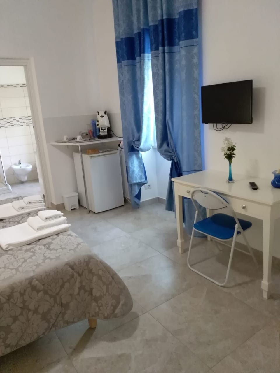 Double or Twin Room | Room amenity