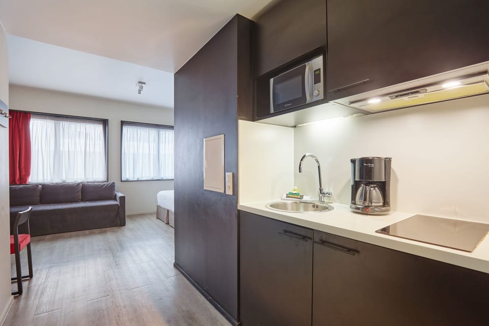 Private kitchenette