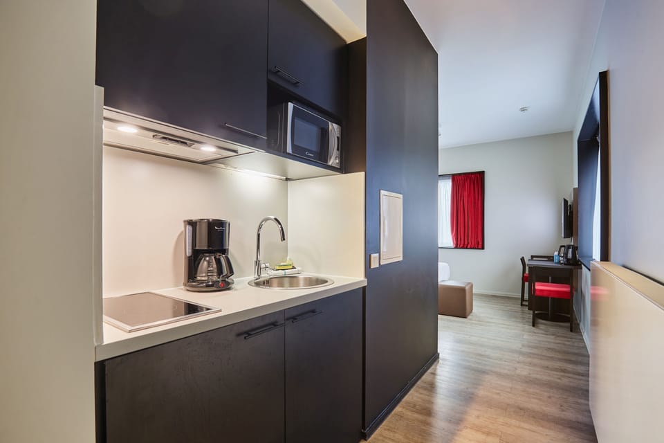 Private kitchenette