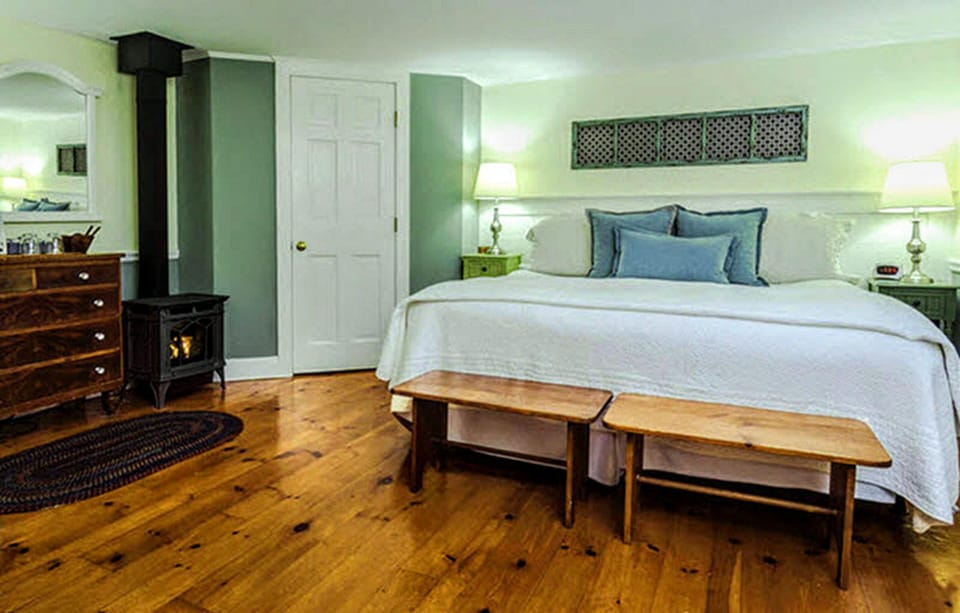 Classic Room, 1 King Bed, Private Bathroom, Ground Floor | View from room