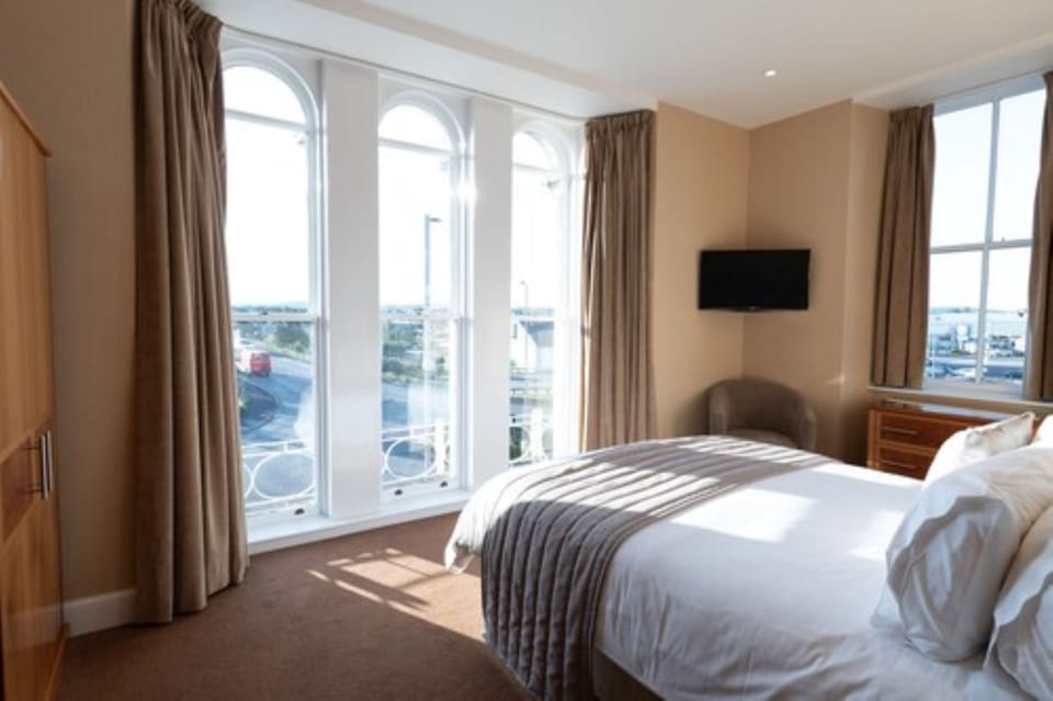 Standard Double Room | In-room safe, individually decorated, individually furnished, desk