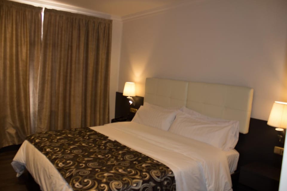 Egyptian cotton sheets, premium bedding, down comforters