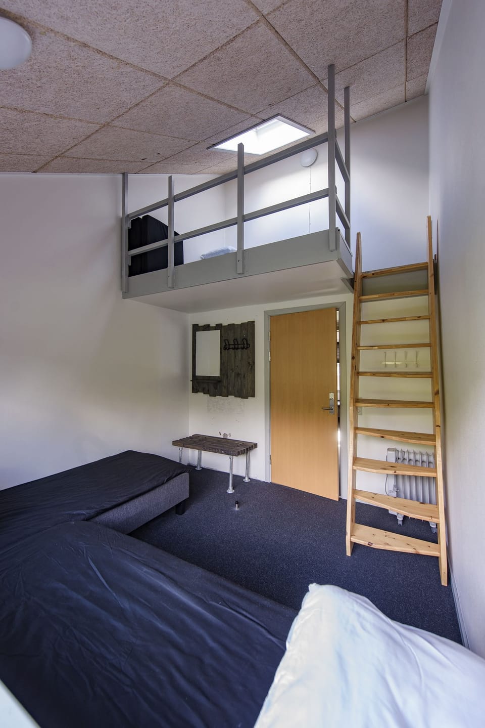 Standard Twin Room | Iron/ironing board, rollaway beds, free WiFi