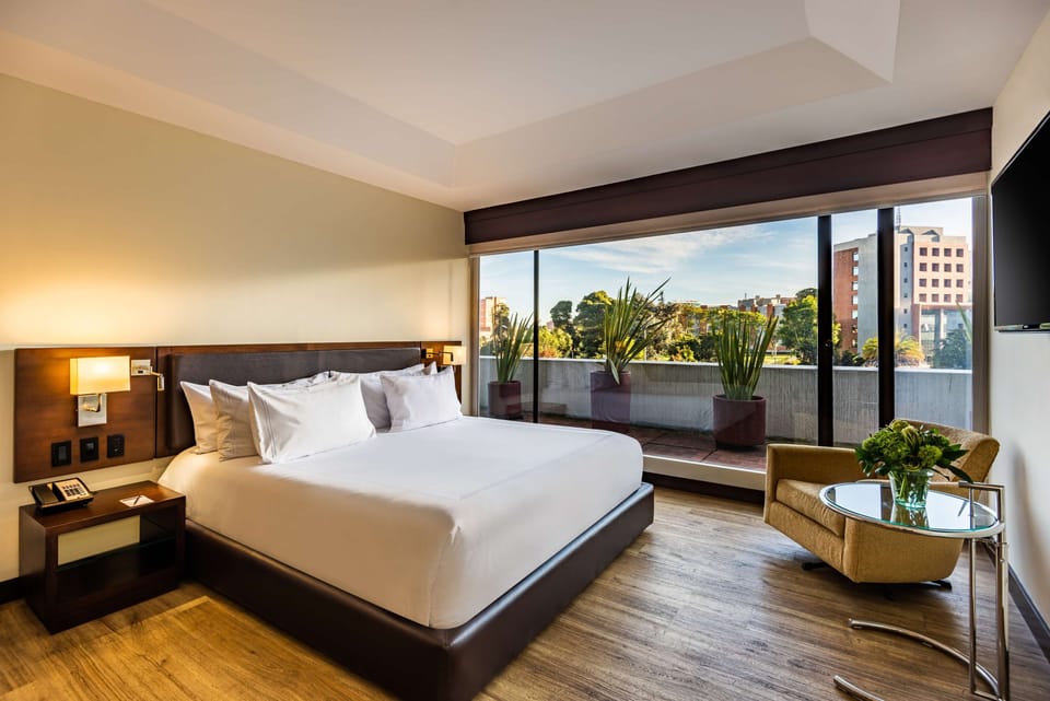 1 bedroom, premium bedding, down comforters, in-room safe