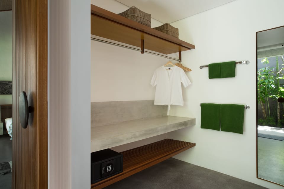 Courtyard Studio King | Room amenity