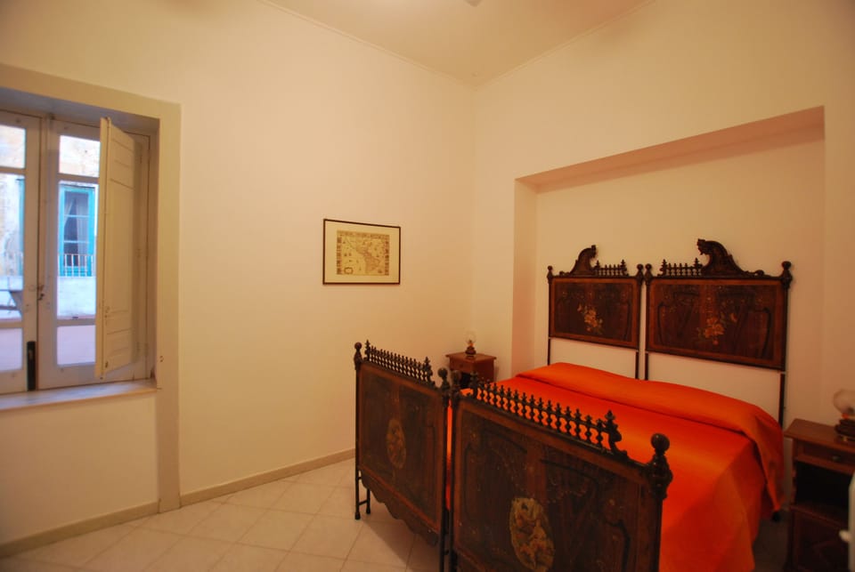 Apartment, 3 Bedrooms | 1 bedroom, free WiFi, bed sheets