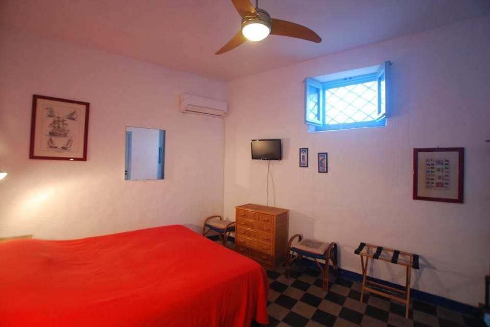 Apartment, 1 Bedroom | 1 bedroom, iron/ironing board, free WiFi, bed sheets