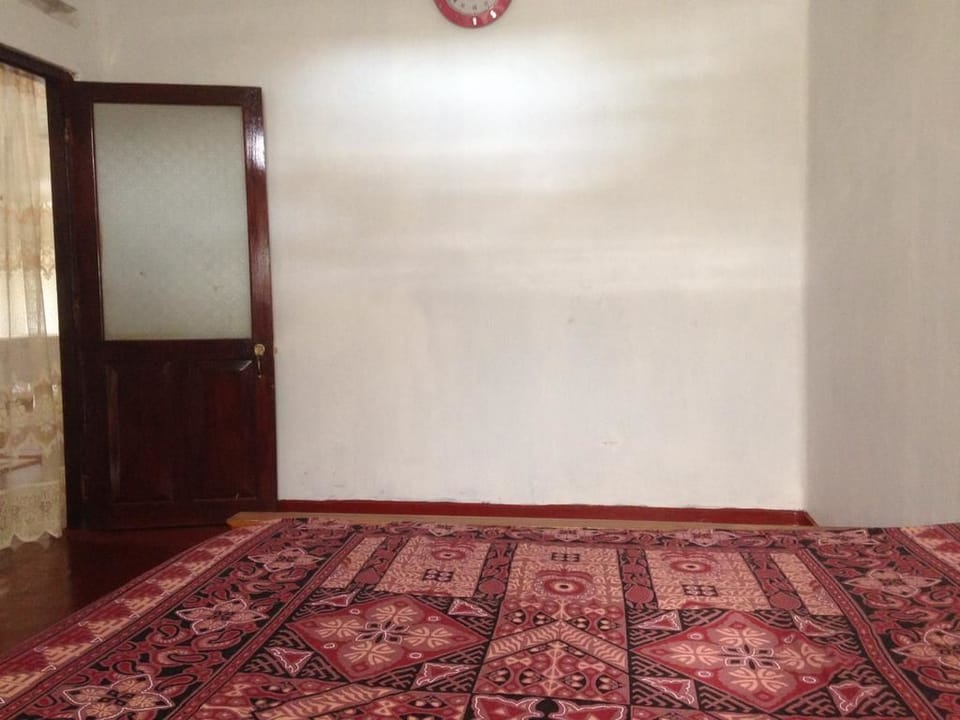 1 bedroom, premium bedding, in-room safe, desk