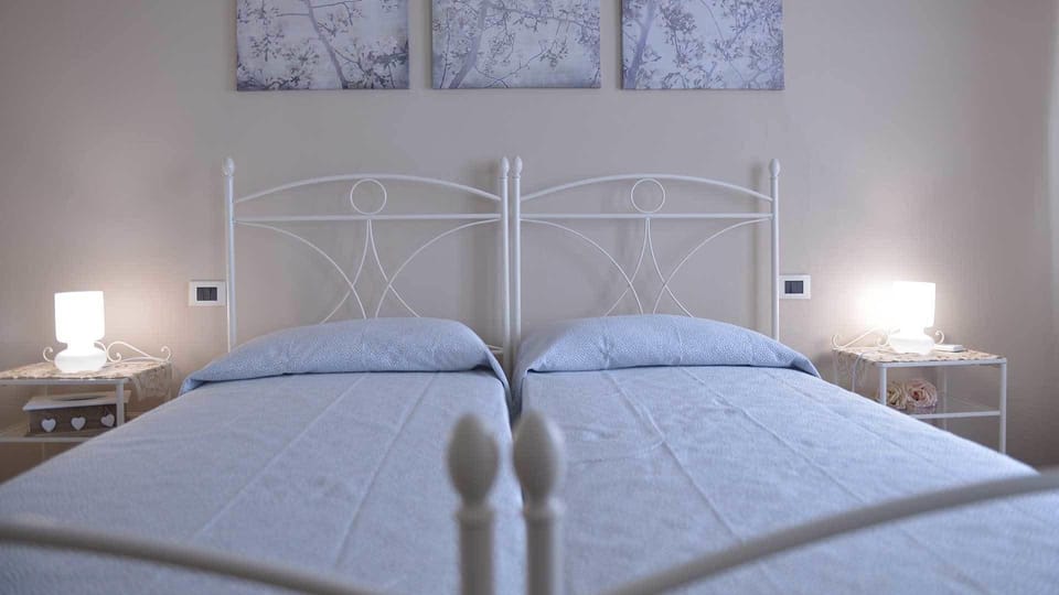 Double or Twin Room | Desk, soundproofing, cribs (surcharge), WiFi (free)