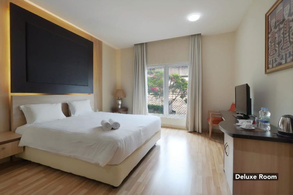 Deluxe Room | Desk, soundproofing, free WiFi, bed sheets