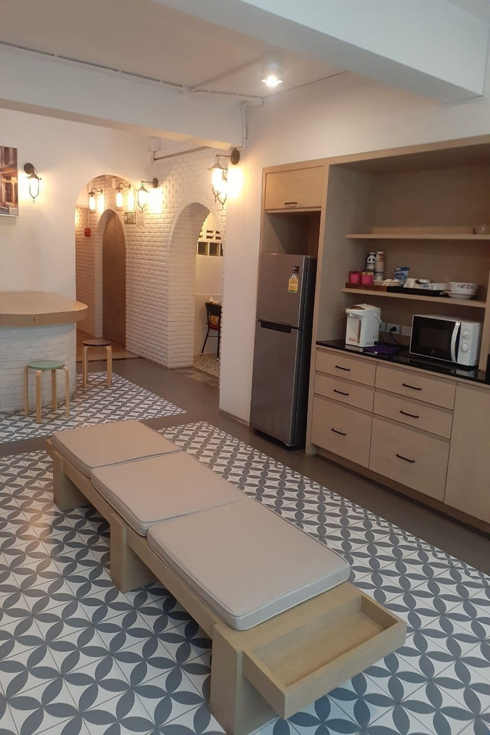 Standard Twin Room | Property amenity
