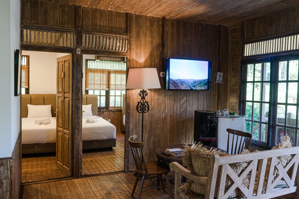 In-room safe, free WiFi, bed sheets