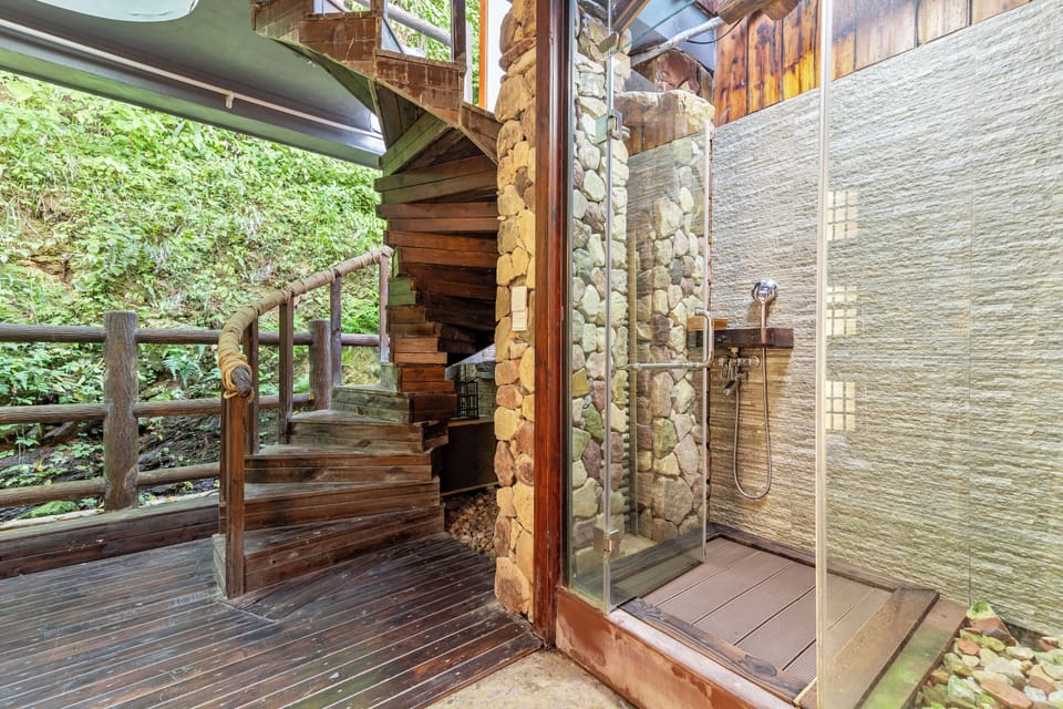 Family Room, 2 Bedrooms, Mezzanine | Terrace/patio