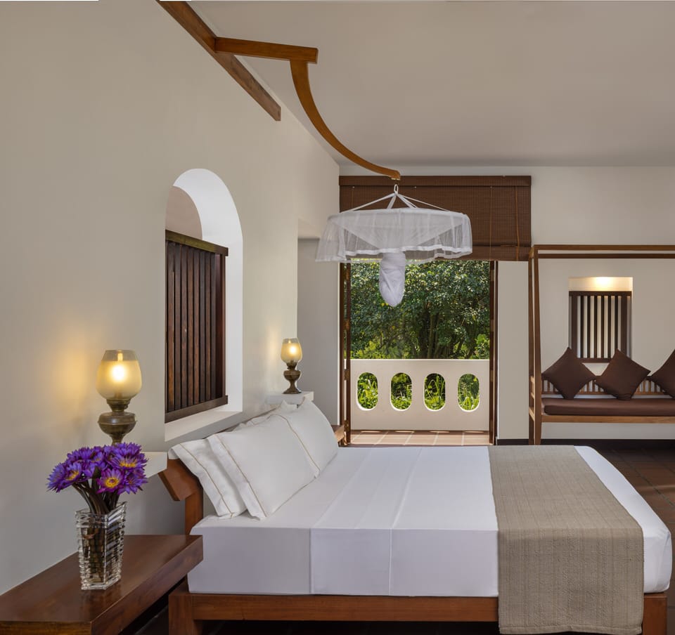 1 bedroom, premium bedding, in-room safe, desk