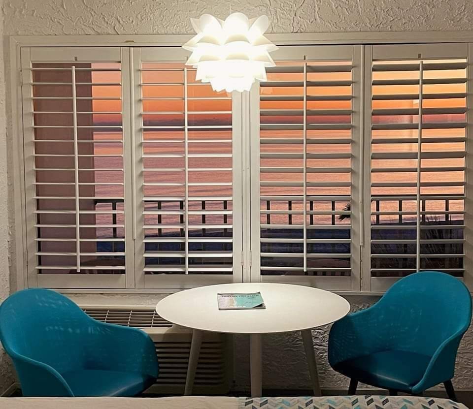 In-room safe, desk, iron/ironing board, rollaway beds