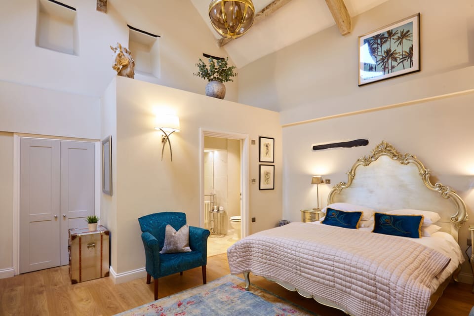 Superior Double or Twin Room | Premium bedding, individually decorated, individually furnished, desk