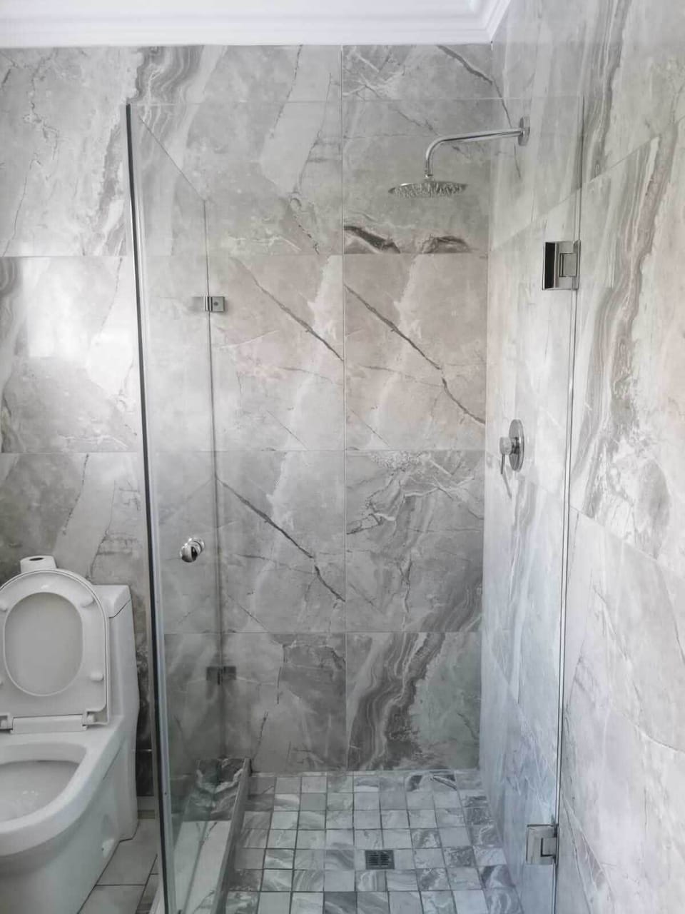 Executive Double Room | Bathroom | Shower, towels