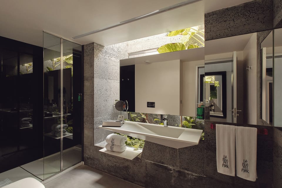 Junior Suite, Pool View (2 adults) | Bathroom | Shower, rainfall showerhead, designer toiletries, hair dryer
