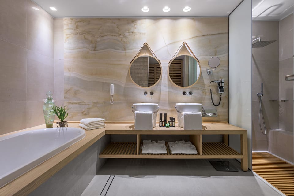 Superior Suite, Heated Private Pool (Adults Only) | Bathroom | Hair dryer, bathrobes, slippers, towels