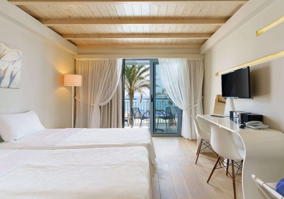 Minibar, in-room safe, desk, laptop workspace