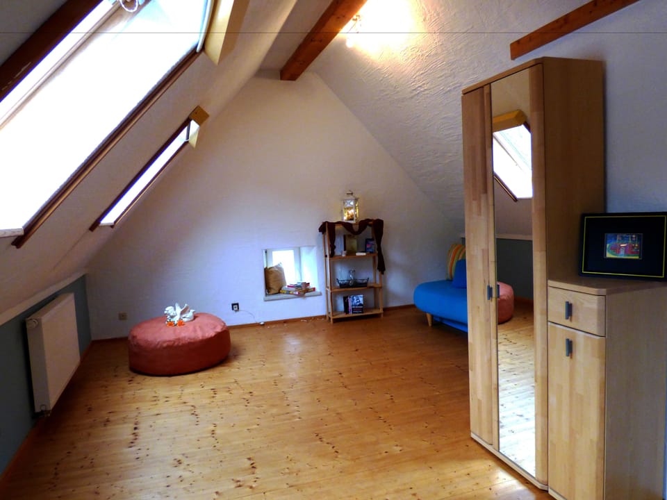 House, 3 Bedrooms | 3 bedrooms, desk, iron/ironing board, WiFi (free)