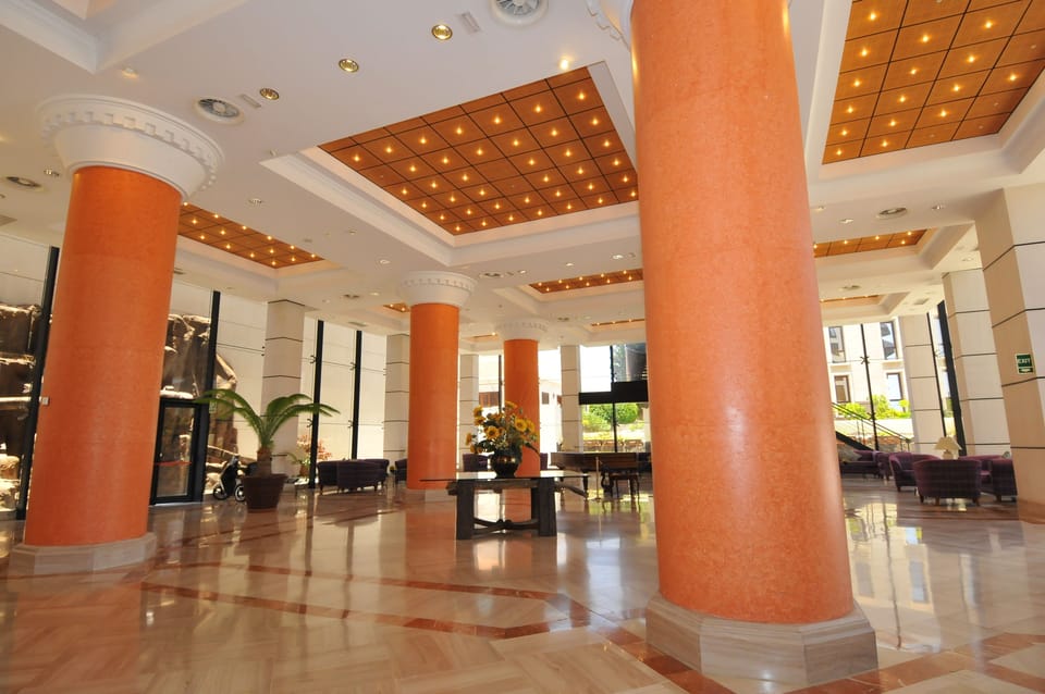 Hotel Zentral Center Hotel in Playa de las Americas