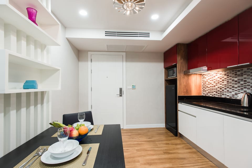Standard Studio | In-room dining