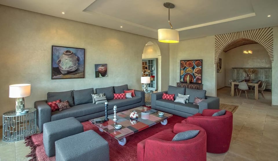 Luxury Villa, Golf View (5 Suites Luxe) | Living room | 32-inch LCD TV with satellite channels, TV, fireplace
