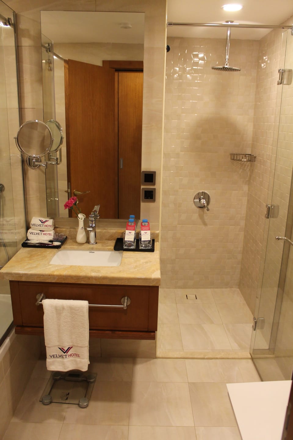 Free toiletries, hair dryer, bathrobes, slippers