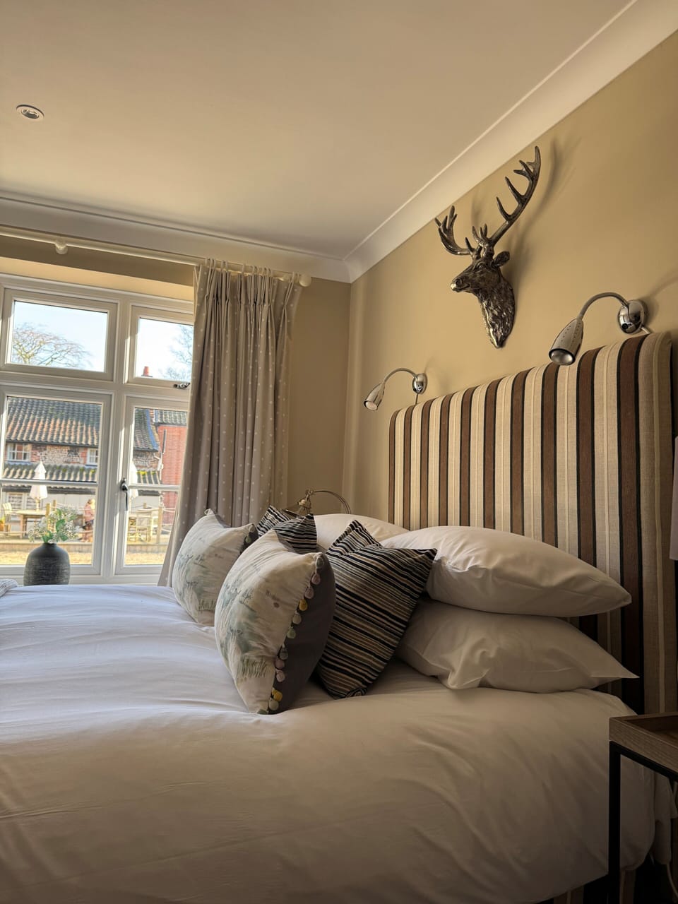 Family Cottage, 2 Bedrooms | Iron/ironing board, free WiFi, bed sheets