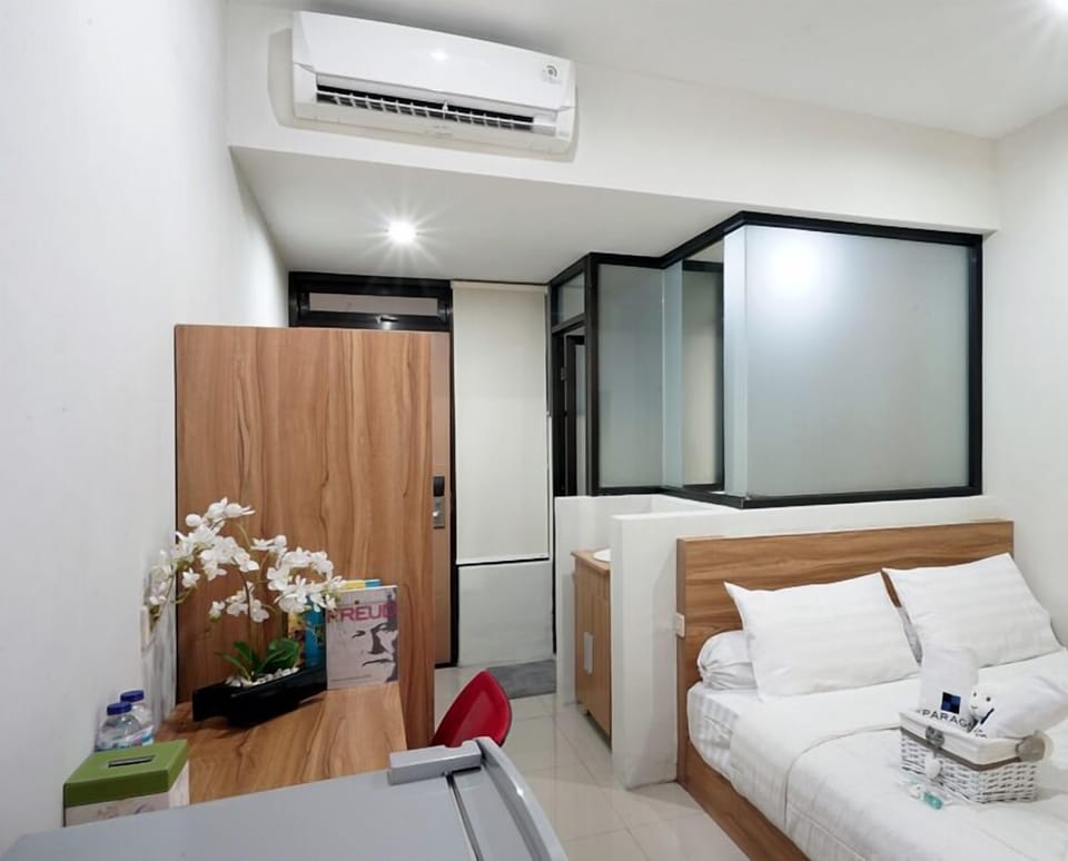 Deluxe Room | Desk, free WiFi, bed sheets