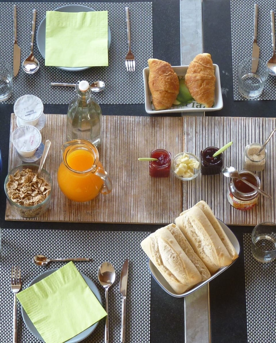 Free daily local cuisine breakfast