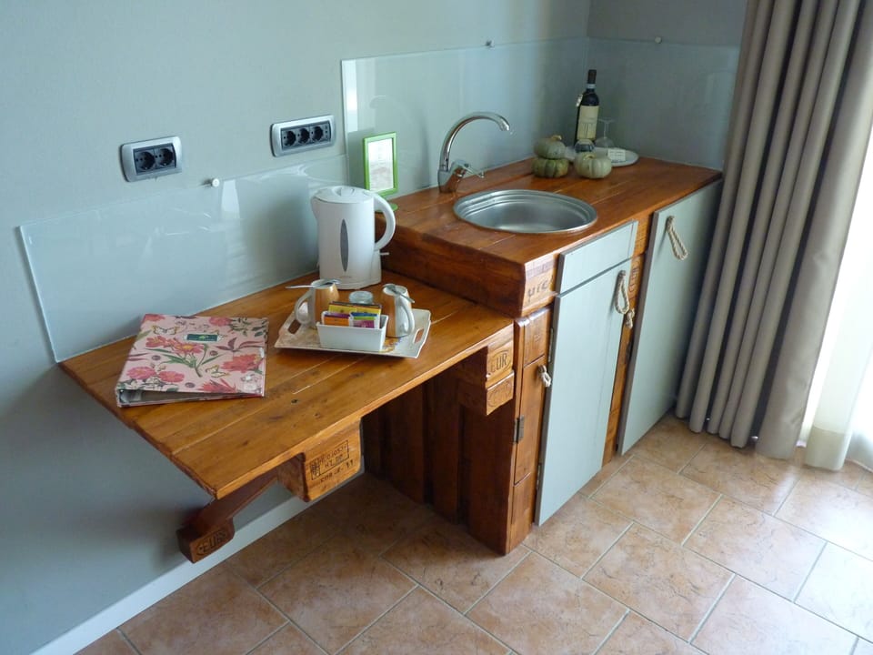 Standard Double or Twin Room | 1 bedroom, minibar, blackout drapes, cribs (free)