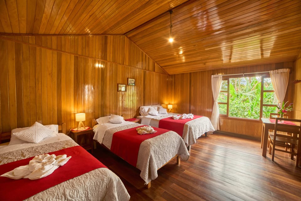 Bungalow (Triple) | Free WiFi, bed sheets
