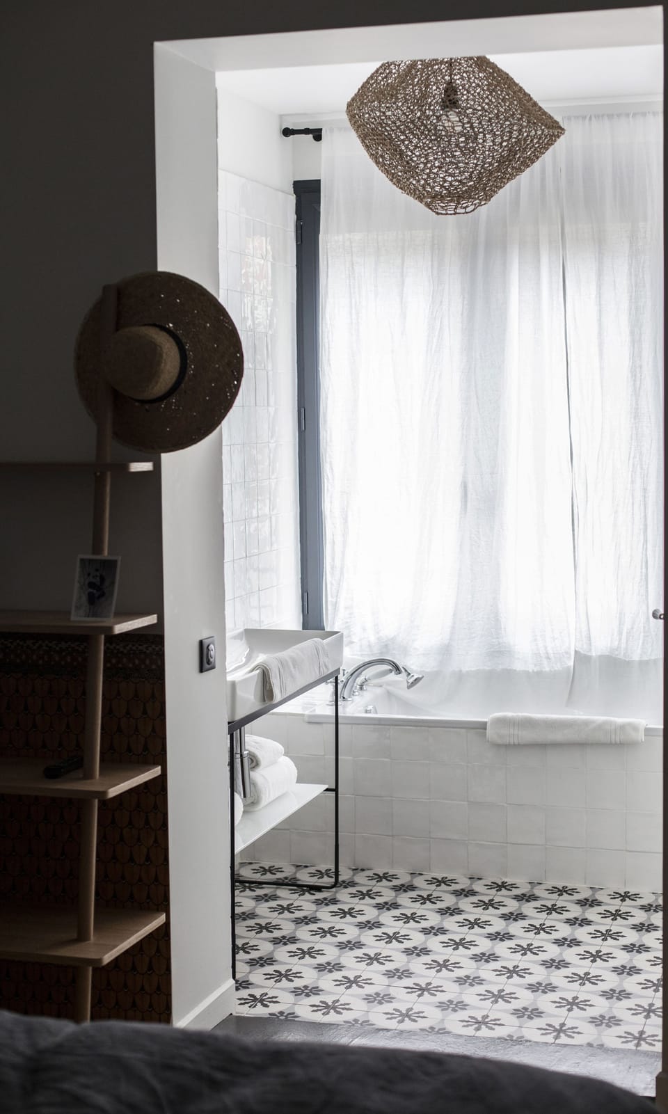 Superior Double or Twin Room | Bathroom amenities | Free toiletries, towels